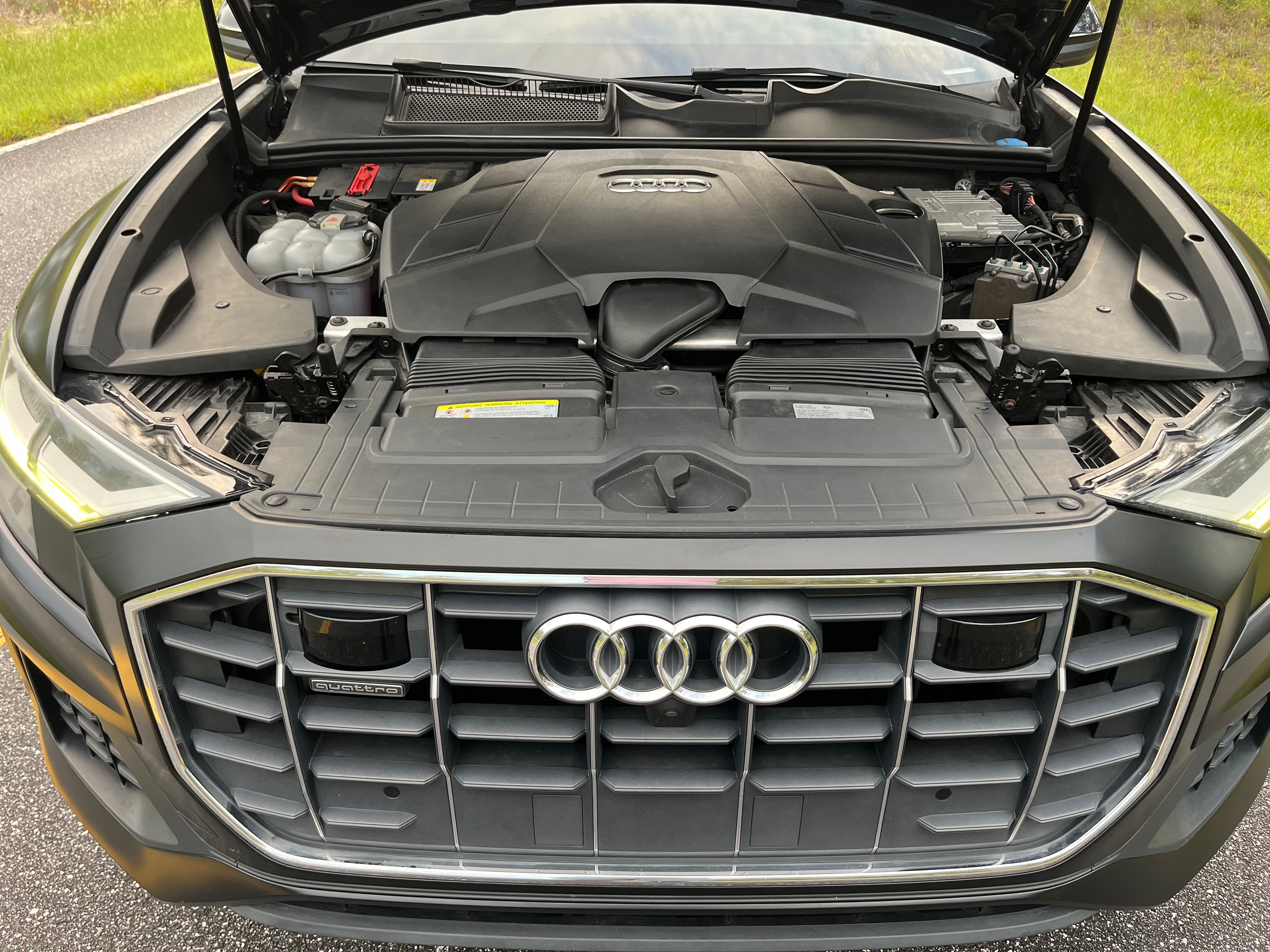 2019 Audi Q8 Black Matte