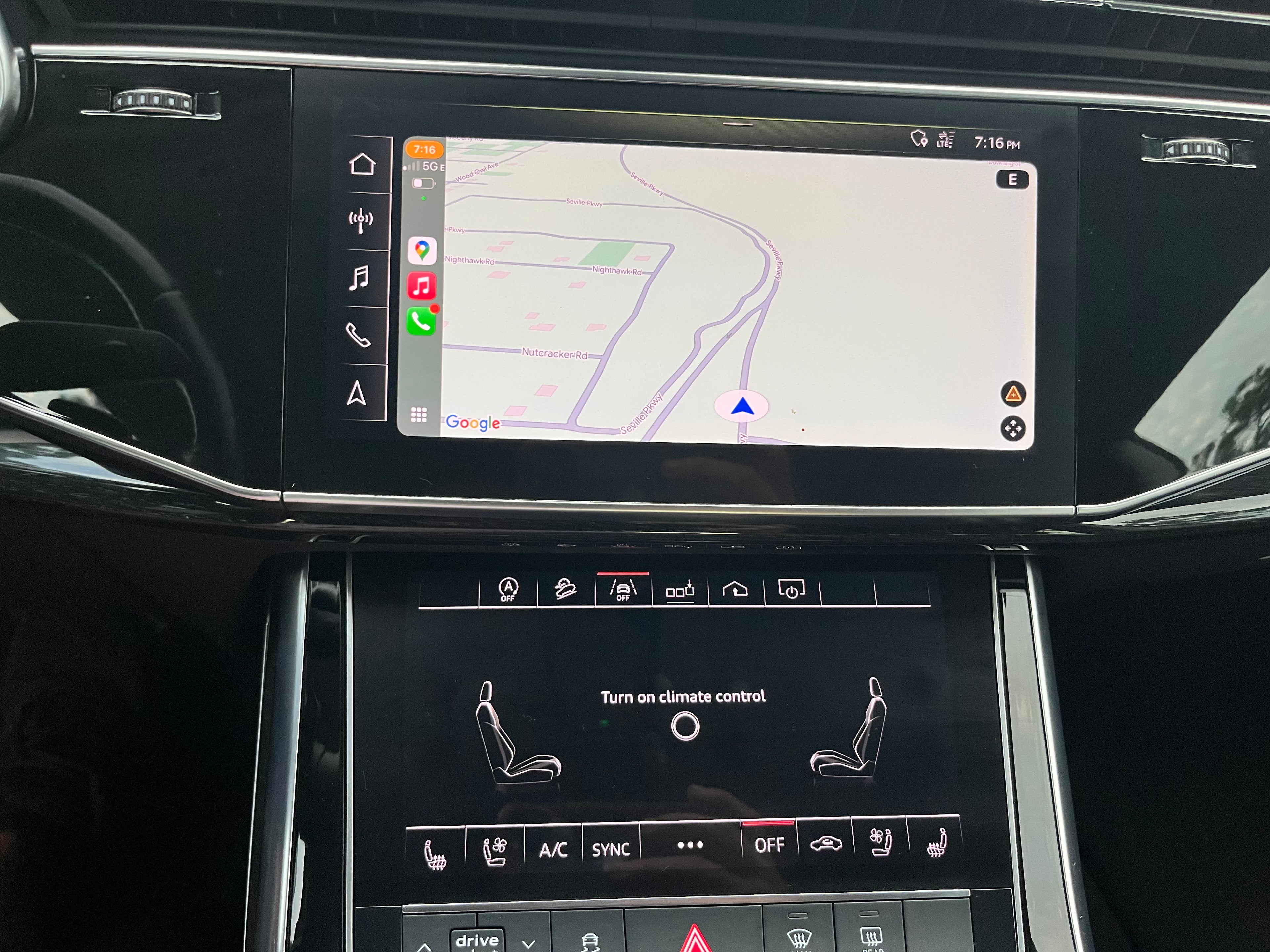 2019 Audi Q8 Black Matte