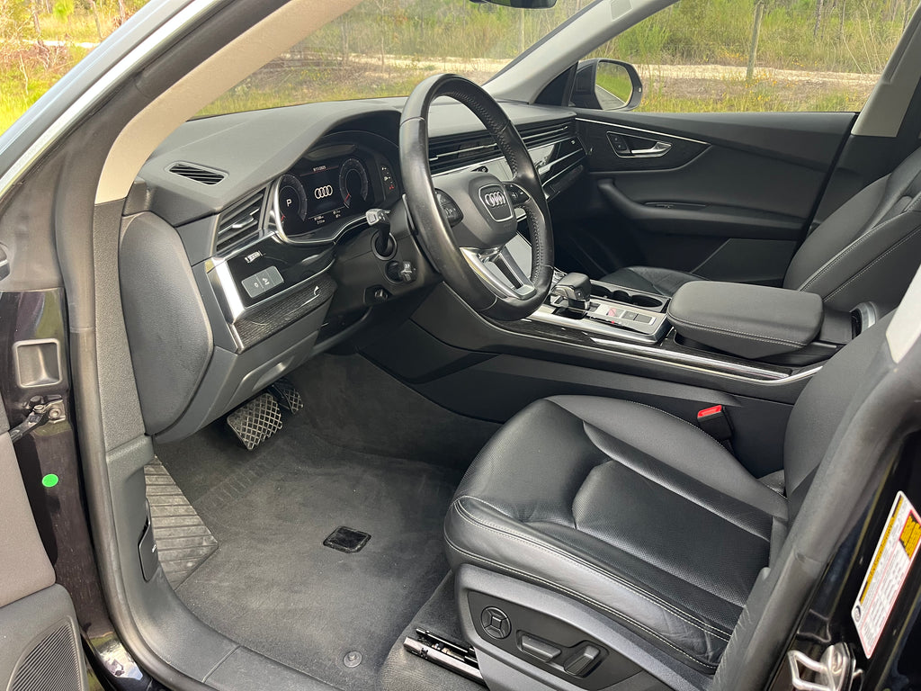 2019 Audi Q8 Black Matte