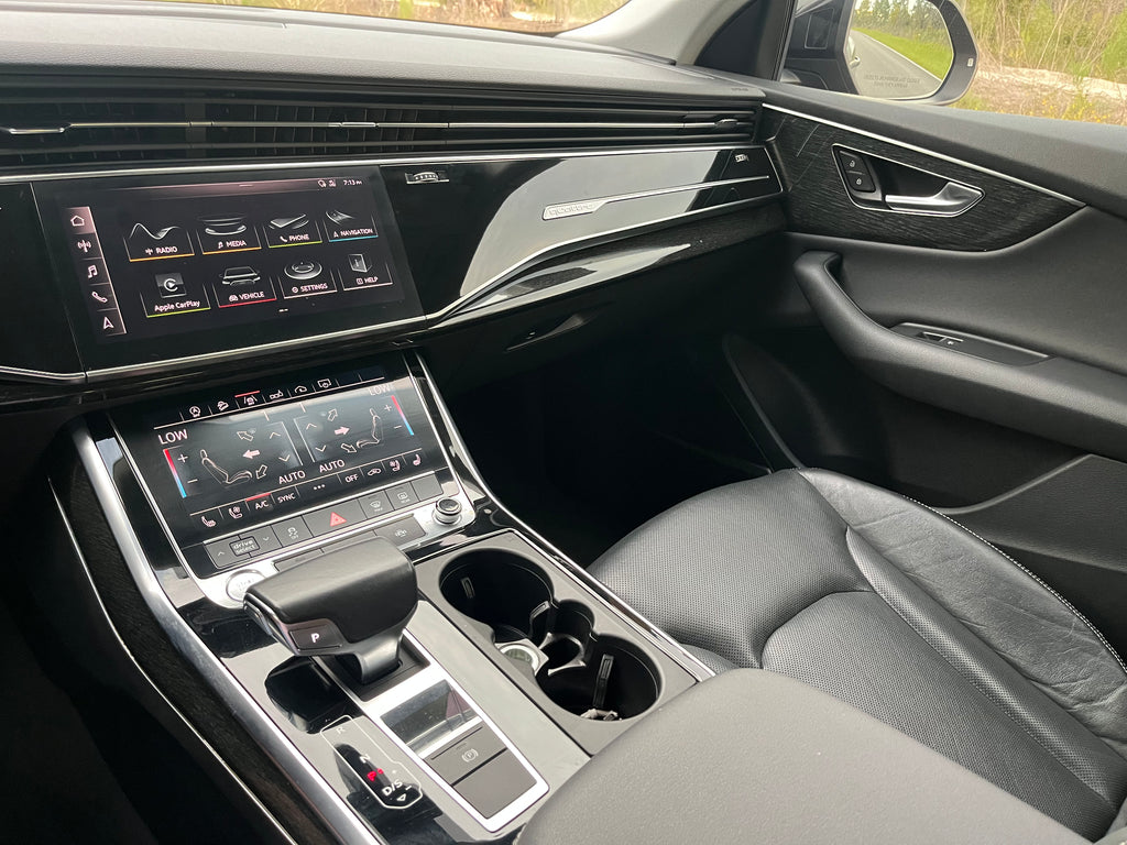 2019 Audi Q8 Black Matte